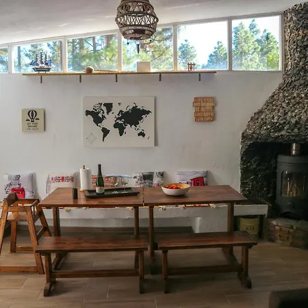 La Casa Encantada Del Bosque 펜션 이코드레로스비노스